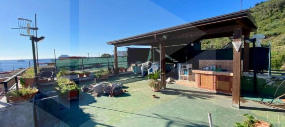 3 rooms Apartment in Pozzuoli, Italy No. 21278 8