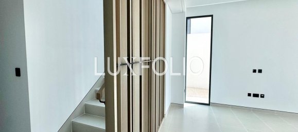 Вилла с 4 спальнями в Tilal Al Ghaf, ОАЭ № 101021 12