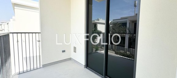 Вилла с 4 спальнями в Tilal Al Ghaf, ОАЭ № 101021 7