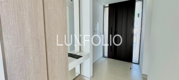 Вилла с 4 спальнями в Tilal Al Ghaf, ОАЭ № 101021 13