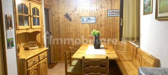 2 bedrooms House in Taverna, Italy No. 108566 2