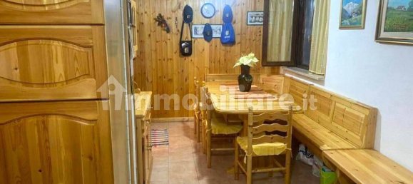 2 bedrooms House in Taverna, Italy No. 108566 4