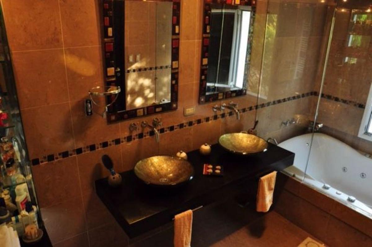 3 bedrooms House in Cordoba, Argentina No. 62183