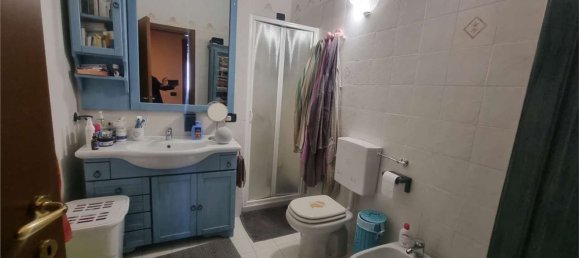 5 rooms Apartment in Sarzana, Italy No. 161607 14