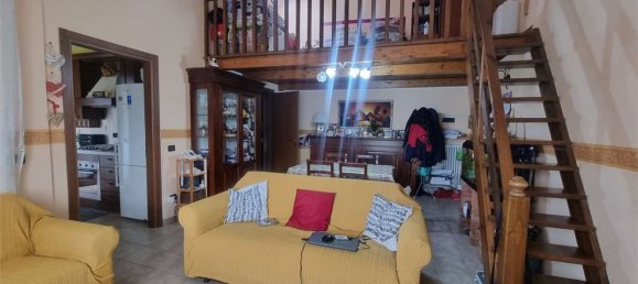 5 rooms Apartment in Sarzana, Italy No. 161607 6