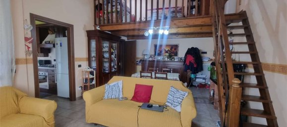 5 rooms Apartment in Sarzana, Italy No. 161607 10