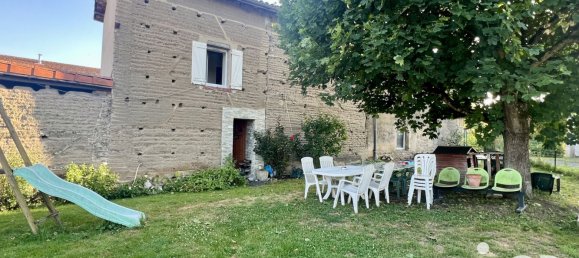 Casa de 3 dormitorios en Puy-de-Dome, France No. 324046 3