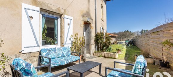 Casa de 3 dormitorios en Puy-de-Dome, France No. 324046 2