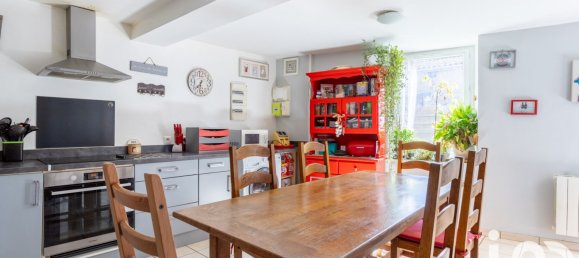 Casa de 3 dormitorios en Puy-de-Dome, France No. 324046 10