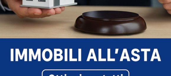 Apartamento de 4 habitaciónes en Monza, Italy No. 260986 3