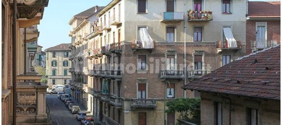 2 Schlafzimmer Wohnung in Turin, Italy, Nr. 311226 23