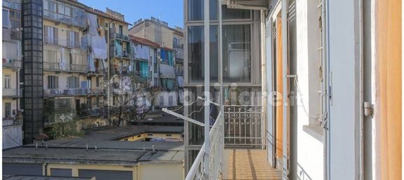 2 Schlafzimmer Wohnung in Turin, Italy, Nr. 311226 8