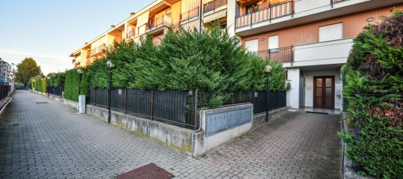 3 rooms Apartment in Carmagnola, Italy No. 87489 29