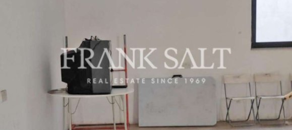 Büro in Zebbug, Malta 300m², Nr. 12825 32