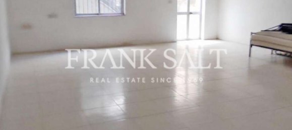 Büro in Zebbug, Malta 300m², Nr. 12825 34