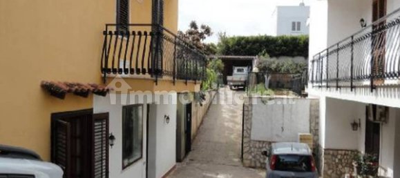 Квартира с 3 спальнями в Палермо, Италия № 328605 5