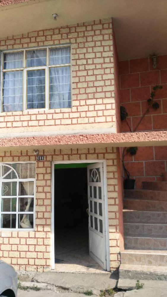 4 bedrooms House in Tultitlan, Mexico No. 208375