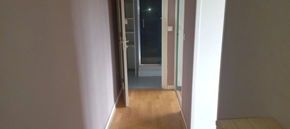 1 bedroom Apartment in Nantes, France No. 351318 4