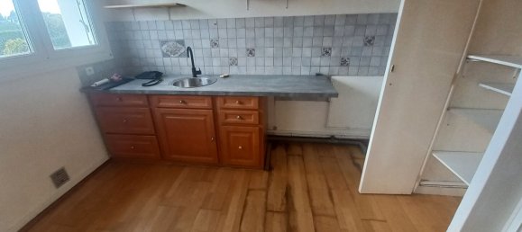 1 bedroom Apartment in Nantes, France No. 351318 2