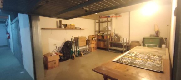 1 room Garage in Grosseto, Italy No. 84584 3
