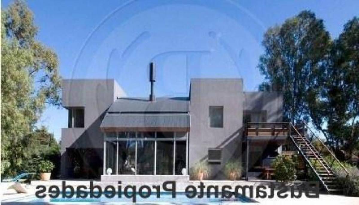 4 Schlafzimmer Haus in Pilar, Argentina, Nr. 97757