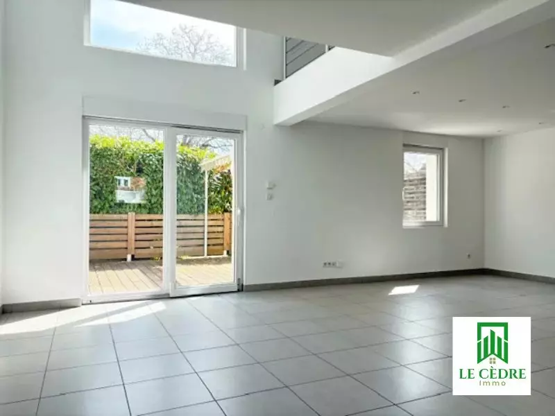 5غرفة منزل في Village-Neuf, France رقم 266333