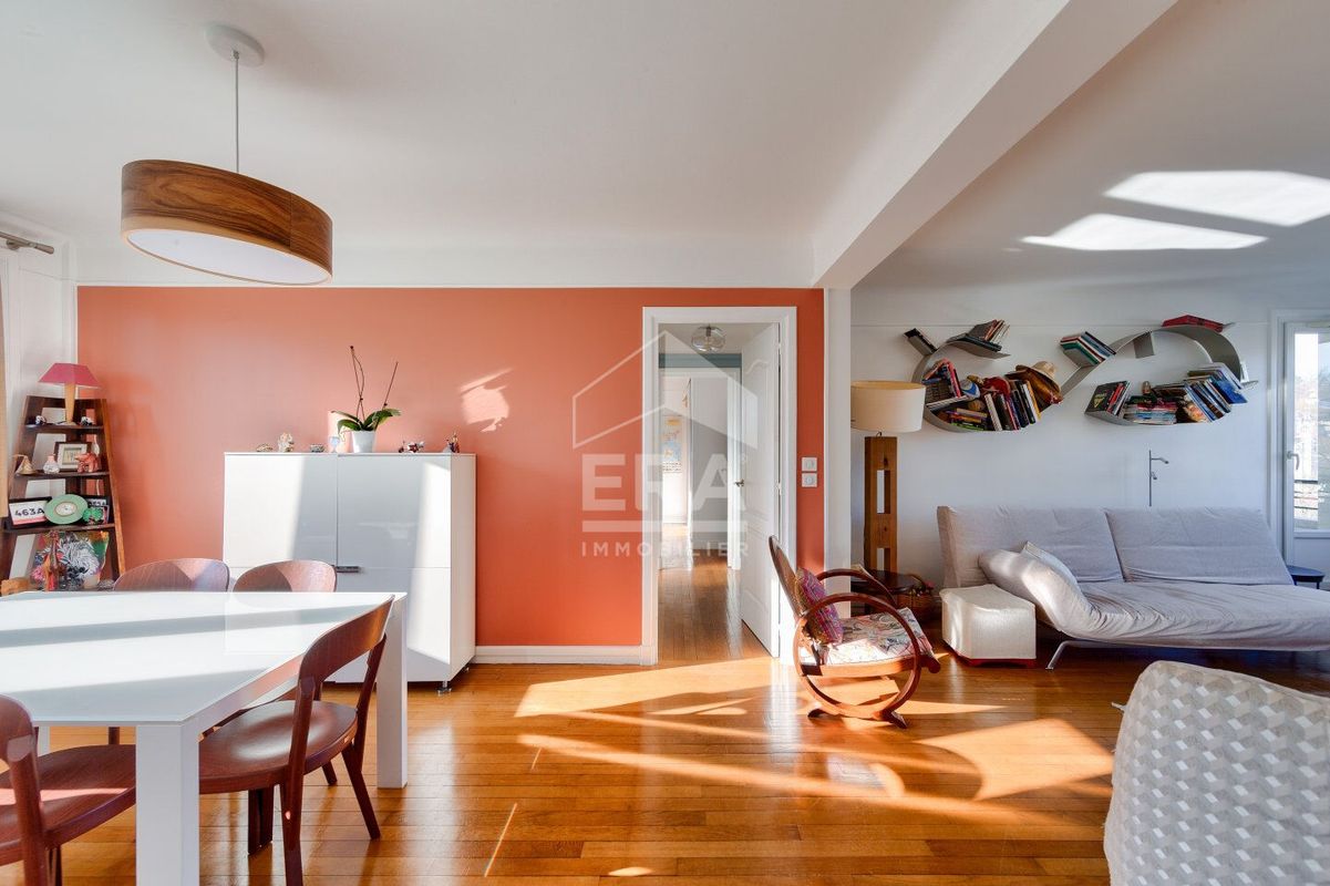 3 bedrooms Apartment in Sevres, France No. 181480