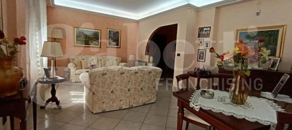 4-salle Appartement à Syracuse, Italy No. 246117 25