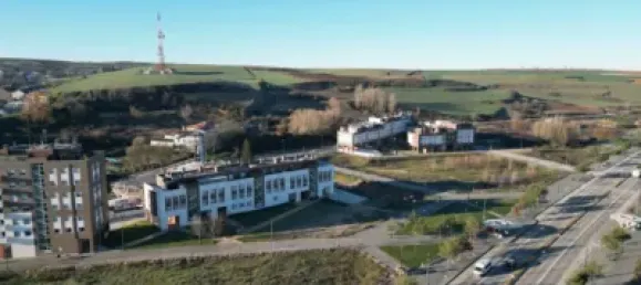 Ático de 4 dormitorios en Burgos, Spain No. 114017 44