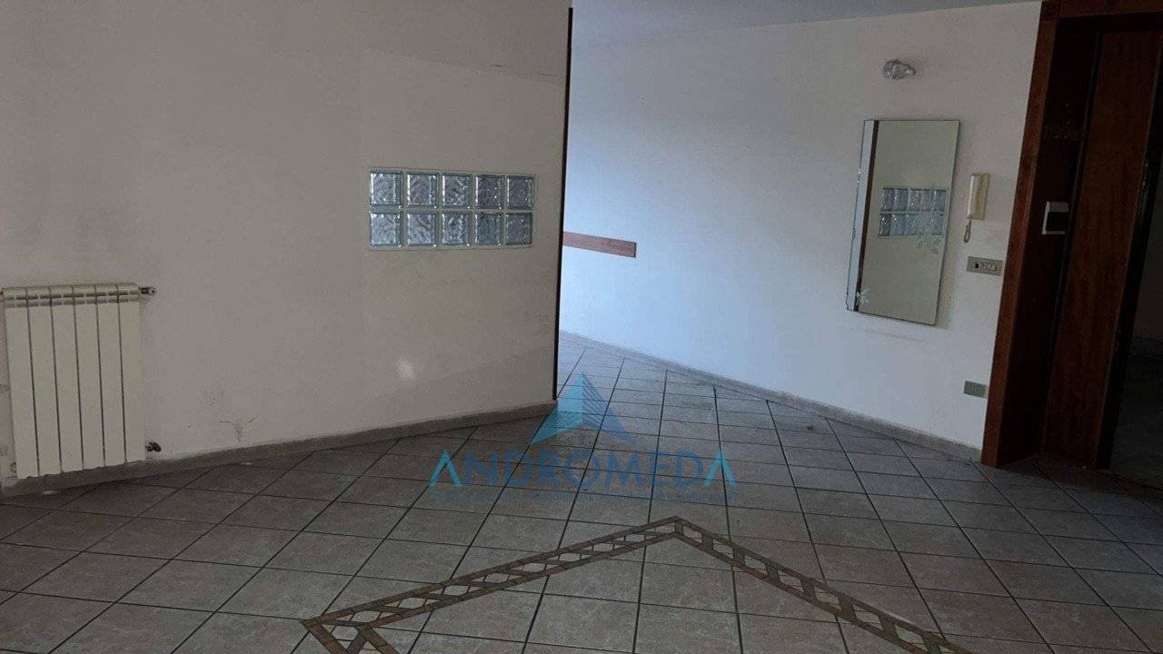 Apartamento T2 em Naples, Italy N.º 111557