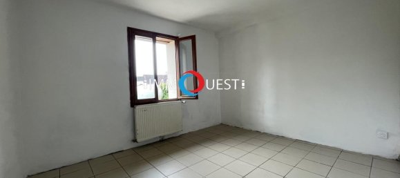 2 bedrooms House in Doudeauville, France No. 256247 6