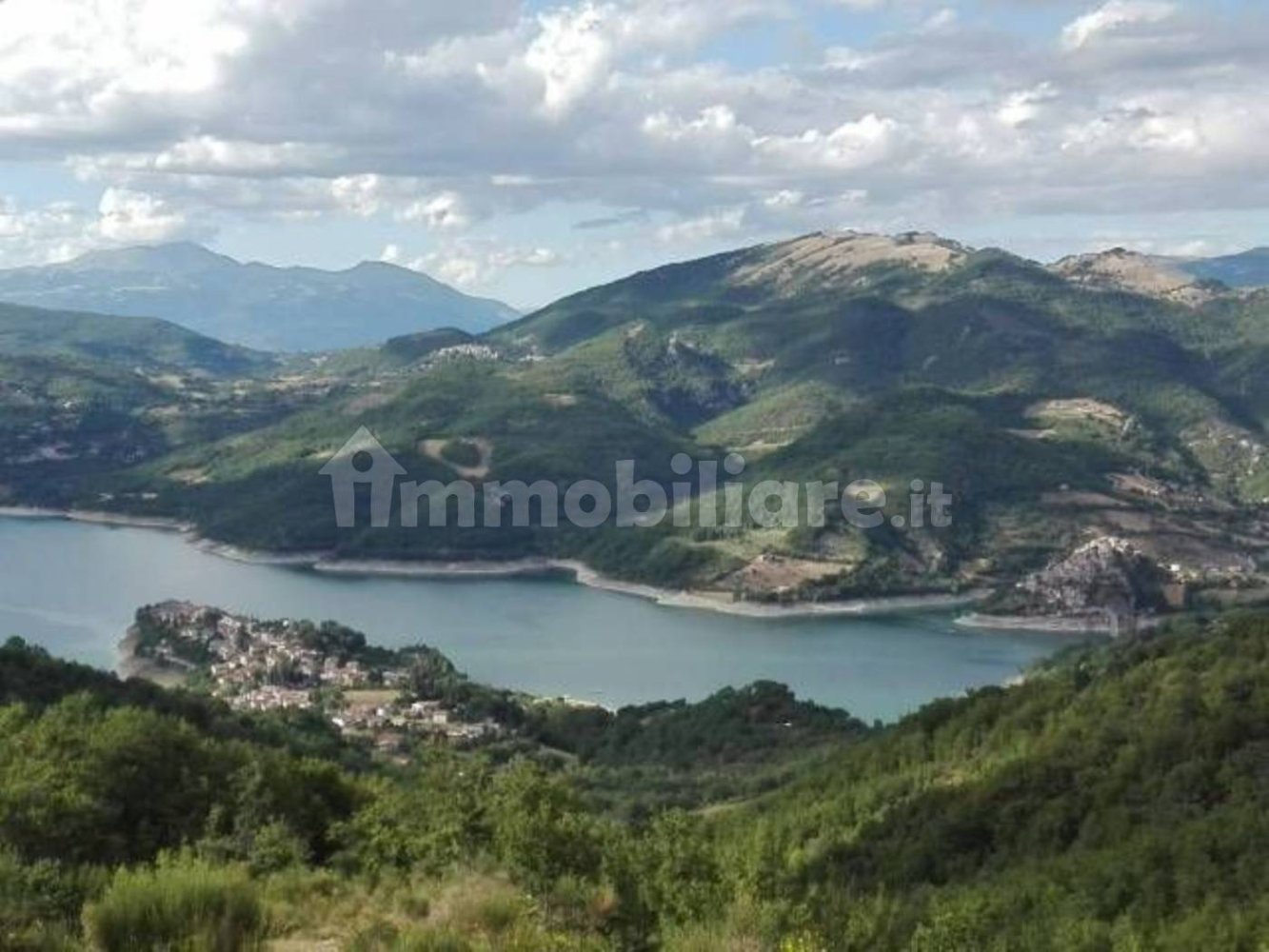 2 غرف نوم منزل في Colle di Tora, Italy رقم 87416