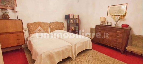 4 bedrooms Apartment in Venice, Italy No. 61550 14
