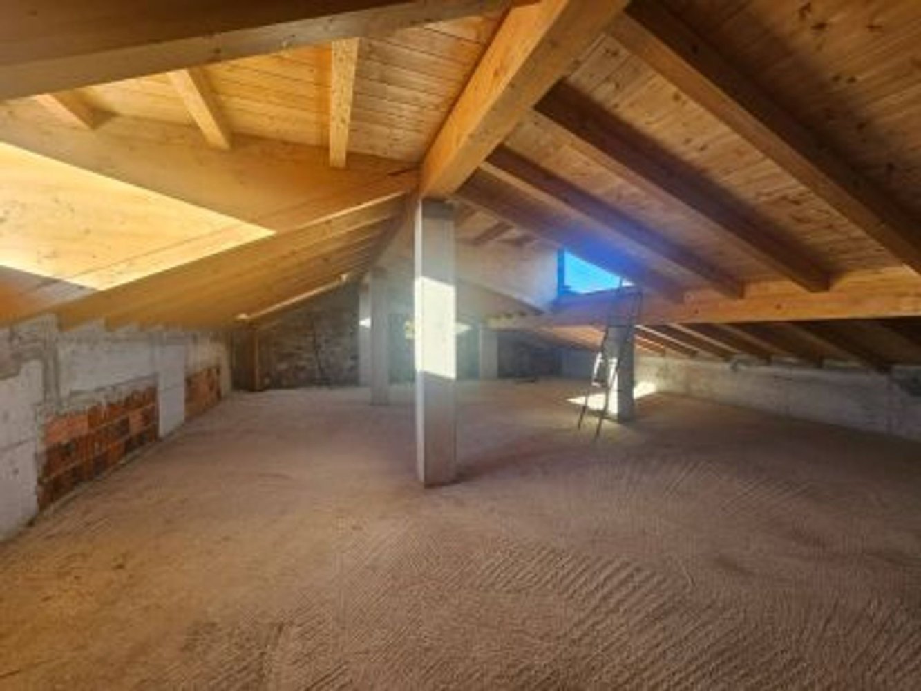 4غرفة شقة في Paladina, Italy رقم 8758