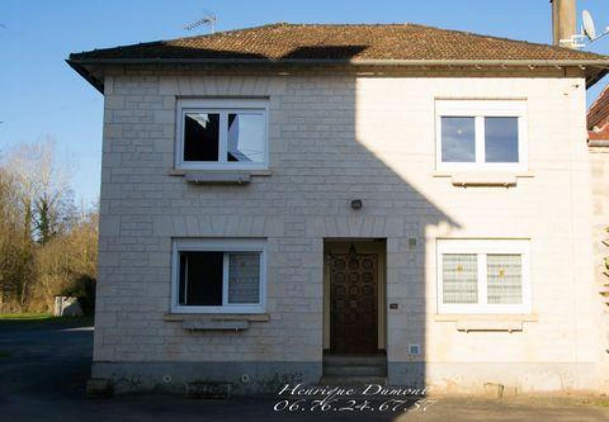 2 bedrooms House in Vayrac, France No. 29268