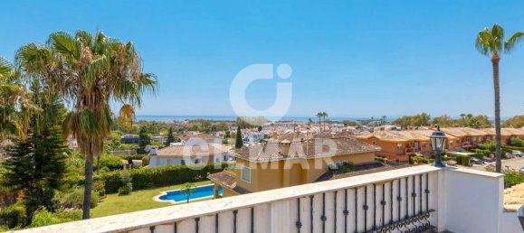 Квартира с 4 спальнями в Эстепона, Испания № 189633 2