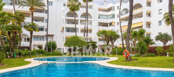 Квартира с 4 спальнями в Эстепона, Испания № 189633 4