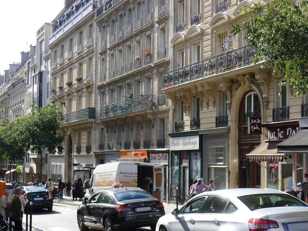 1 bedroom Apartment in Paris, France No. 133329