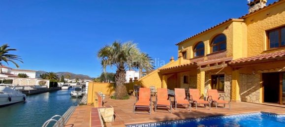 6 Schlafzimmer Haus in Empuriabrava, Spain, Nr. 77870 19