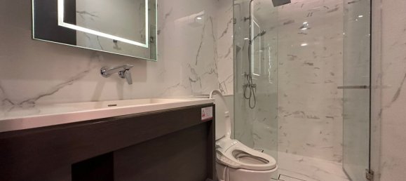 2 bedrooms Condo in Bangkok, Thailand No. 8410 20