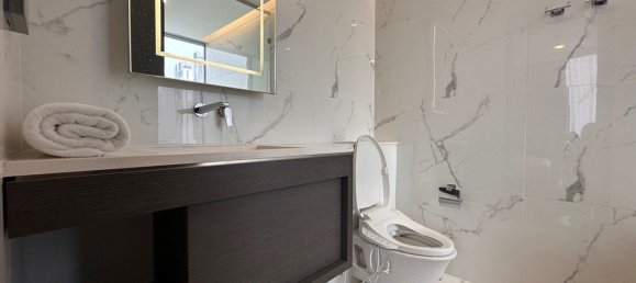 2 bedrooms Condo in Bangkok, Thailand No. 8410 19