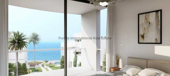 4 bedrooms Villa in Chloraka, Cyprus No. 1047 5