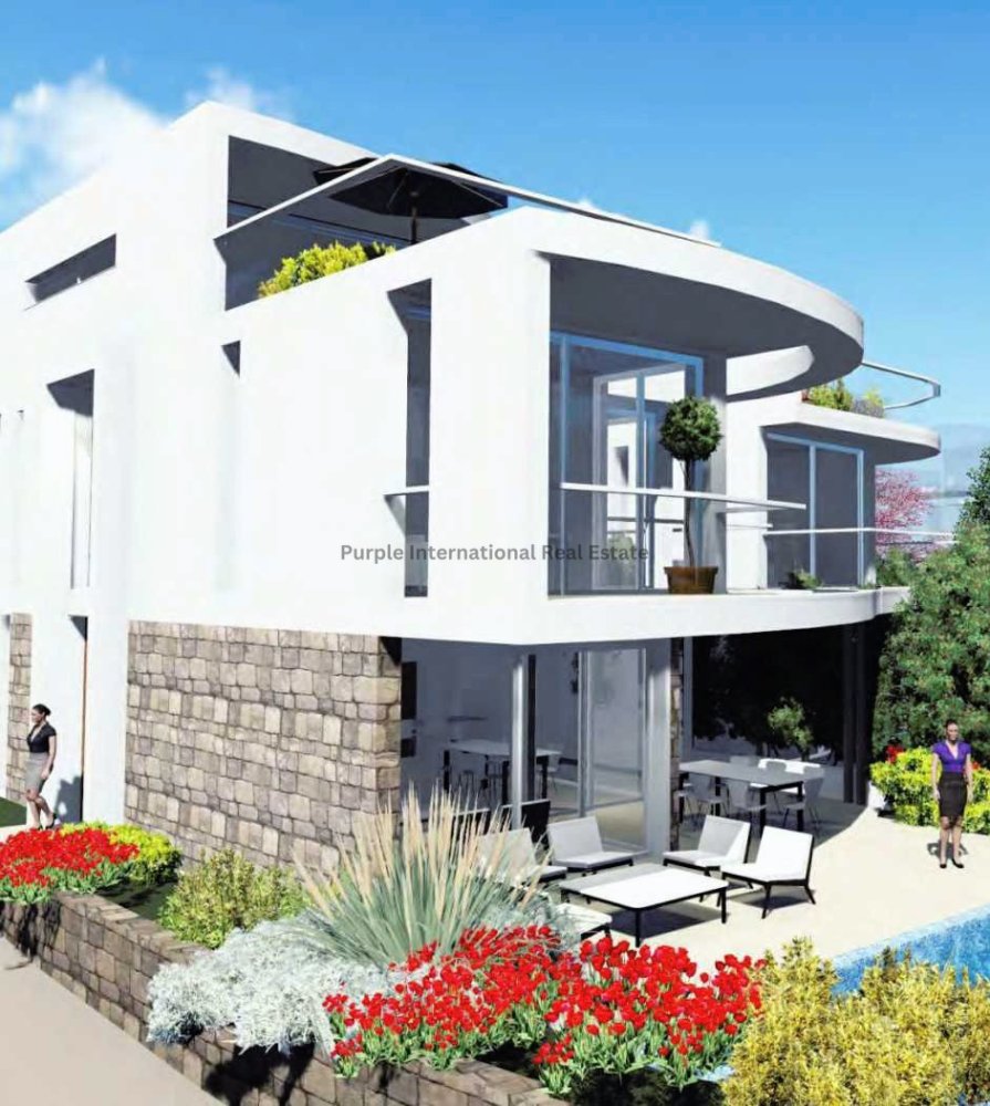 4 bedrooms Villa in Chloraka, Cyprus No. 1047