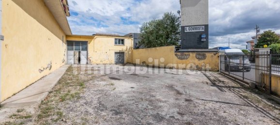 4-Zimmer Lagerhaus in Bientina, Italy, Nr. 275157 7