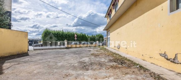 4-Zimmer Lagerhaus in Bientina, Italy, Nr. 275157 10