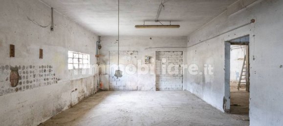 4-Zimmer Lagerhaus in Bientina, Italy, Nr. 275157 44