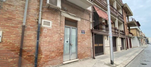 3غرفة منزل في San Severo, Italy رقم 18711 2