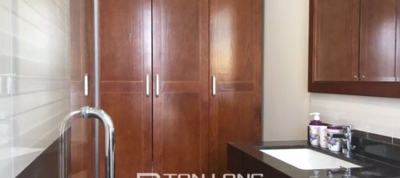 2 bedrooms Apartment in Tay Ho, Vietnam No. 2387 3