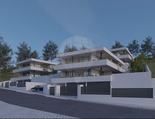 Apartamento de 4 dormitorios en Cascais, Portugal No. 303462