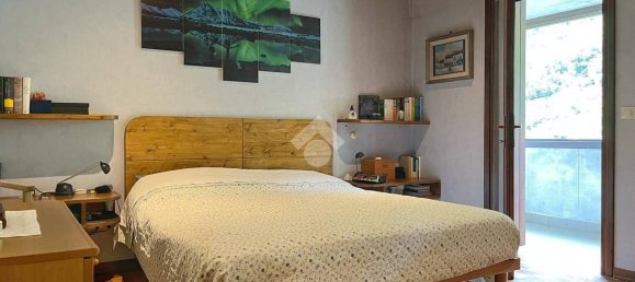 4 bedrooms House in Valbrenta, Italy No. 340994 8